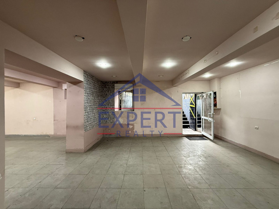 ԿԵՆՏՐՈՆ, ԱԲՈՎՅԱՆ ՓՈՂՈՑ, 110ՔՄ․