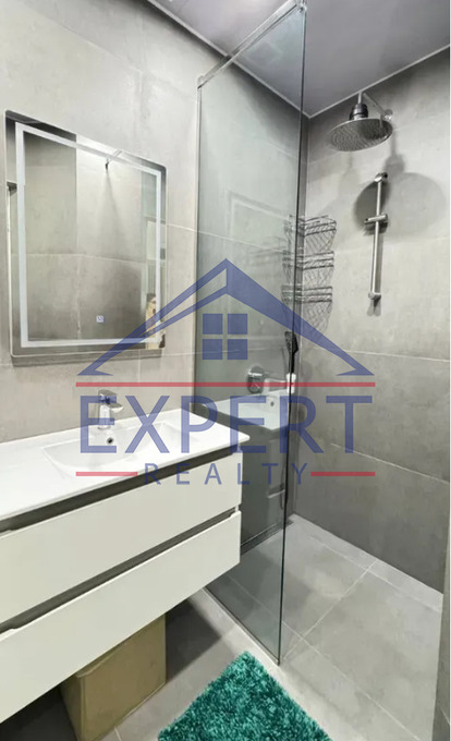 ԿԵՆՏՐՈՆ, ՏԻԳՐԱՆ ՄԵԾ ՊՈՂՈՏԱ, 3 ՍԵՆՅԱԿ