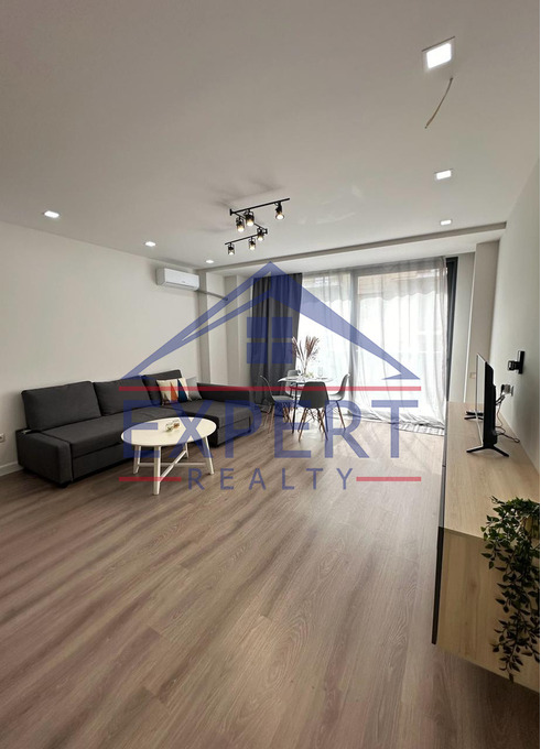 ԿԵՆՏՐՈՆ, ԲՈՒԶԱՆԴԻ ՓՈՂՈՑ, 1 ՍԵՆՅԱԿ