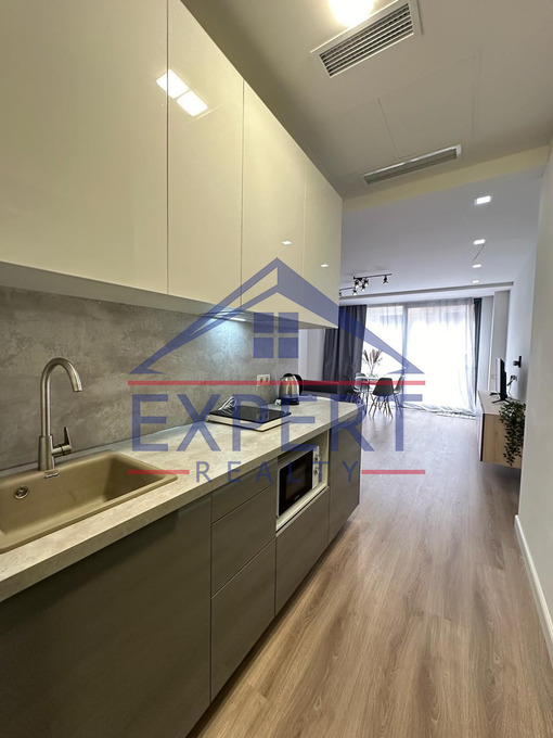 ԿԵՆՏՐՈՆ, ԲՈՒԶԱՆԴԻ ՓՈՂՈՑ, 1 ՍԵՆՅԱԿ