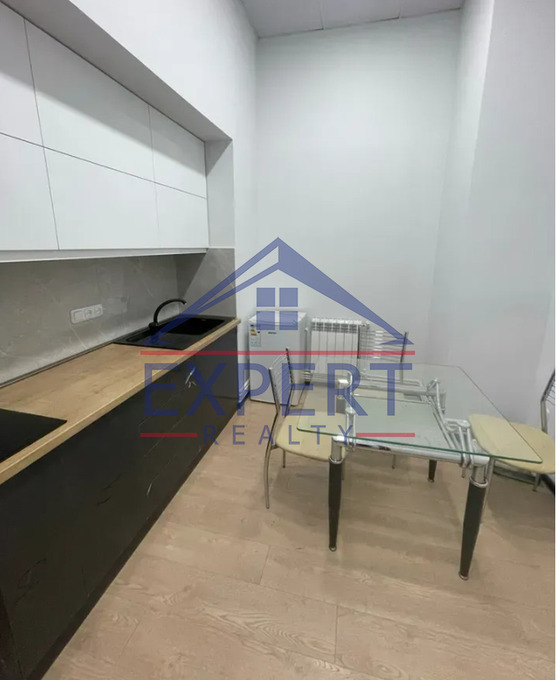 ԿԵՆՏՐՈՆ, ՄԱՇՏՈՑԻ ՊՈՂՈՏԱ, 100ՔՄ