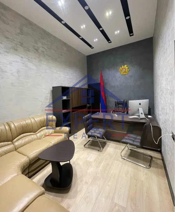 ԿԵՆՏՐՈՆ, ՄԱՇՏՈՑԻ ՊՈՂՈՏԱ, 100ՔՄ