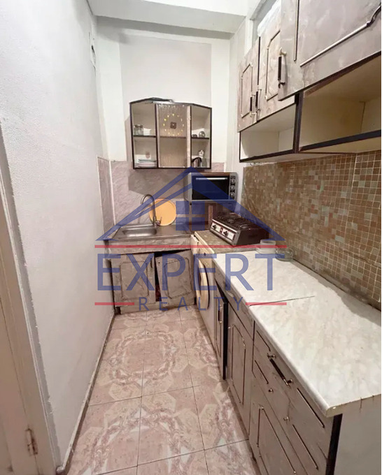 ԿԵՆՏՐՈՆ, ՏԻԳՐԱՆ ՄԵԾ, 2 ՍԵՆՅԱԿ