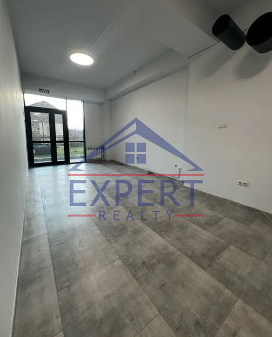 ԿԵՆՏՐՈՆ, ՌՈՍՏՈՄԻ ՓՈՂՈՑ, 90  ՔՄ