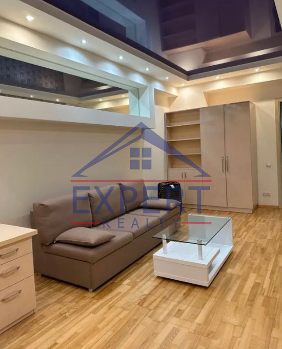 ԿԵՆՏՐՈՆ, ԱՐԱՄԻ ՓՈՂՈՑ  , 3 ՍԵՆՅԱԿ