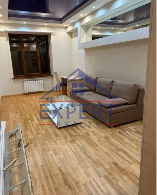 ԿԵՆՏՐՈՆ, ԱՐԱՄԻ ՓՈՂՈՑ  , 3 ՍԵՆՅԱԿ