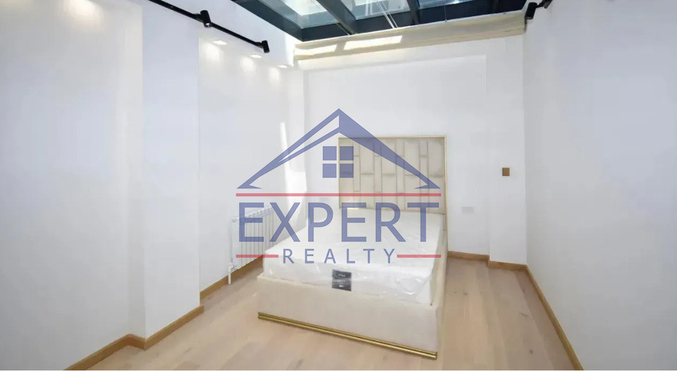 ԿԵՆՏՐՈՆ, ԱՆՏԱՌԱՅԻՆ ՓՈՂՈՑ, 5 ՍԵՆՅԱԿ