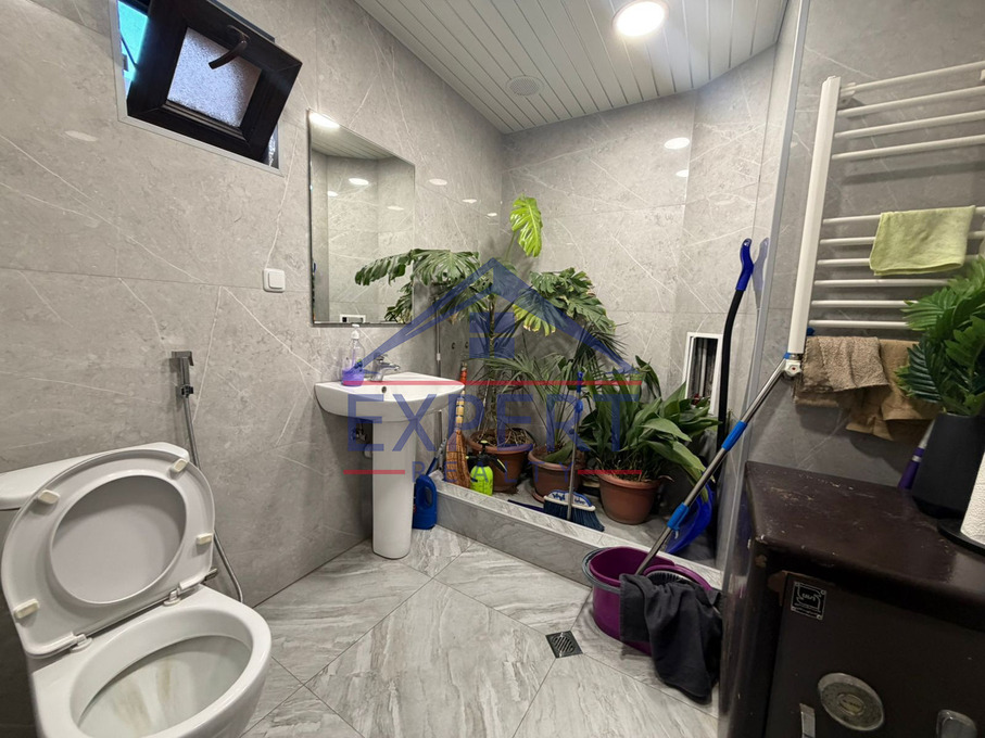 ԿԵՆՏՐՈՆ, ՄԱՇՏՈՑԻ ՊՈՂՈՏԱ, 100ՔՄ