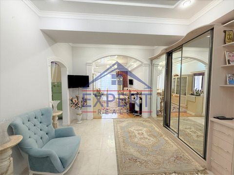 ԿԵՆՏՐՈՆ, ՊԱՐՈՆՅԱՆ ՓՈՂՈՑ, 2ՍԵՆՅԱԿ