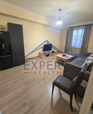 ԿԵՆՏՐՈՆ, ԱՐԳԻՇՏԻ ՓՈՂՈՑ, 4 ԵՆՅԱԿ