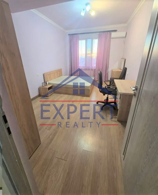 ԿԵՆՏՐՈՆ, ԱՐԳԻՇՏԻ ՓՈՂՈՑ, 4 ԵՆՅԱԿ