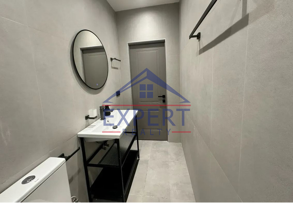 ԿԵՆՏՐՈՆ, ԳՐԻԳՈՐ ՀԱՐՈՒԹՅՈՒՆՅԱՆ ՓՈՂՈՑ, 2ՍԵՆՅԱԿ