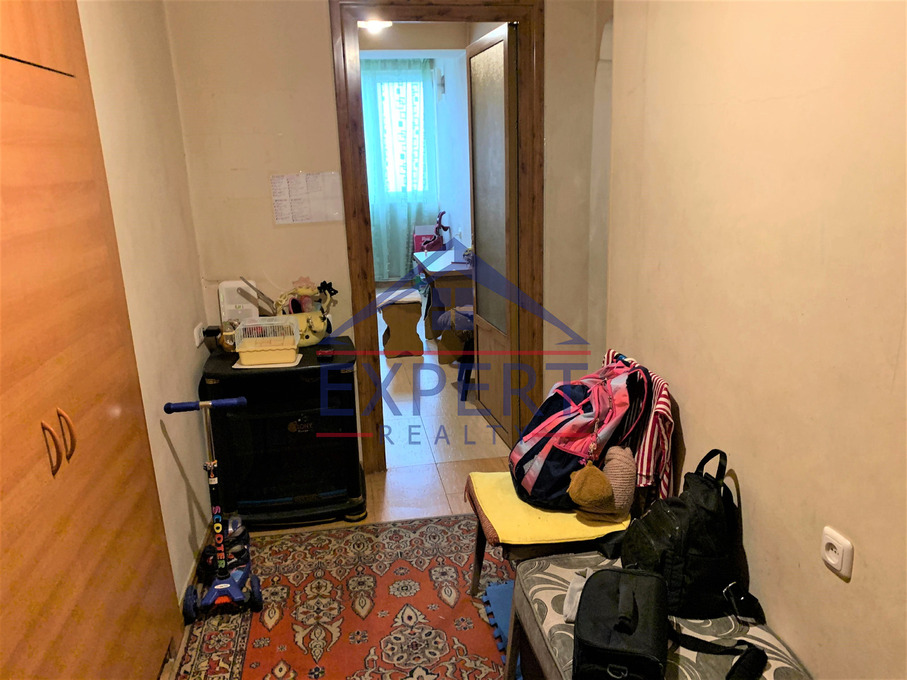 ՔԱՆԱՔԵՌ ԶԵՅԹՈՒՆ   ՊԱՐՈՒՅՐ ՍԵՎԱԿ ՓՈՂՈՑ   2 ՍԵՆՅԱԿ