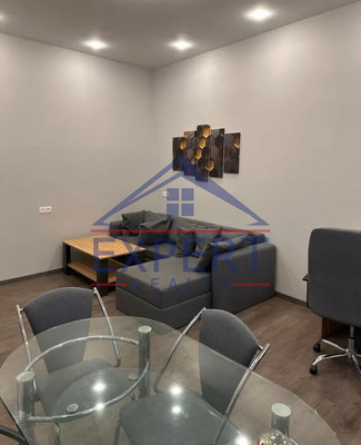 ԿԵՆՏՐՈՆ, ԵՐՎԱՆԴ ՔՈՉԱՐ ՓՈՂՈՑ, 2 ՍԵՆՅԱԿ