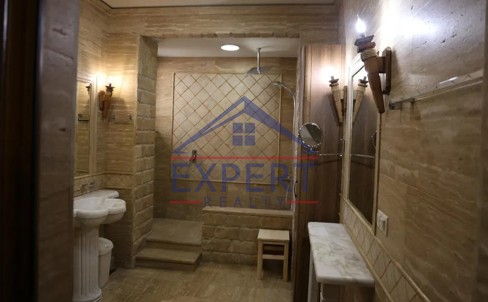 ԱՐԱԲԿԻՐ, ՋԵՅՄՍ ԲՐԱՅՍ ՓՈՂՈՑ, 600ՔՄ