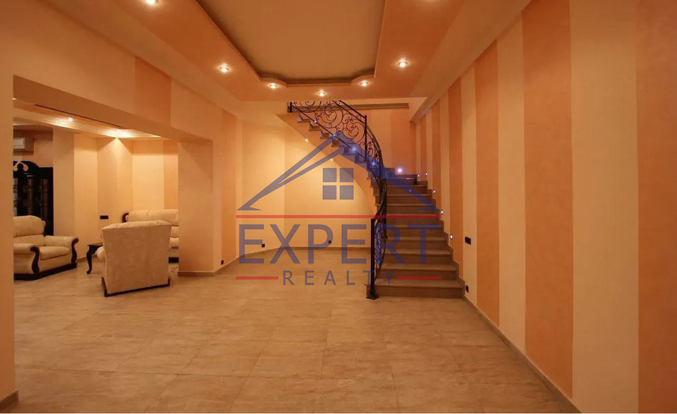 ԿԵՆՏՐՈՆ, ԹՈՒՄԱՆՅԱՆ ՓՈՂՈՑ, 4 ՍԵՆՅԱԿ