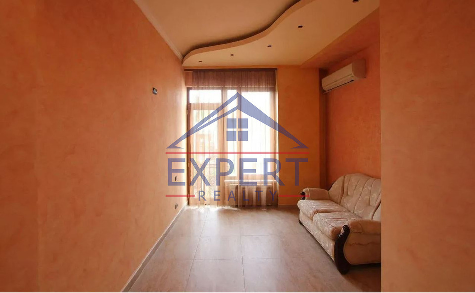 ԿԵՆՏՐՈՆ, ԹՈՒՄԱՆՅԱՆ ՓՈՂՈՑ, 4 ՍԵՆՅԱԿ