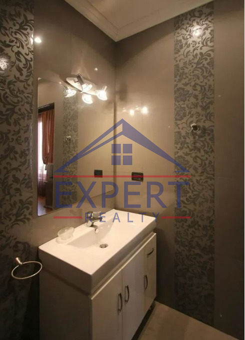 ԿԵՆՏՐՈՆ, ԹՈՒՄԱՆՅԱՆ ՓՈՂՈՑ, 4 ՍԵՆՅԱԿ