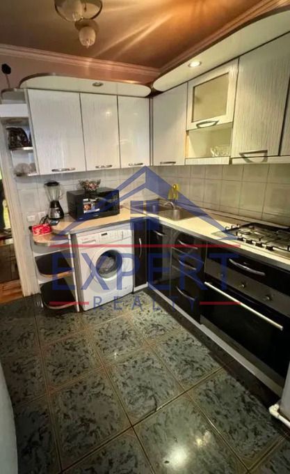 ԿԵՆՏՐՈՆ, ՏԻԳՐԱՆ ՄԵԾ ՊՈՂՈՏԱ, 3ՍԵՆՅԱԿ