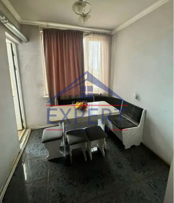 ԿԵՆՏՐՈՆ, ՏԻԳՐԱՆ ՄԵԾ ՊՈՂՈՏԱ, 3ՍԵՆՅԱԿ