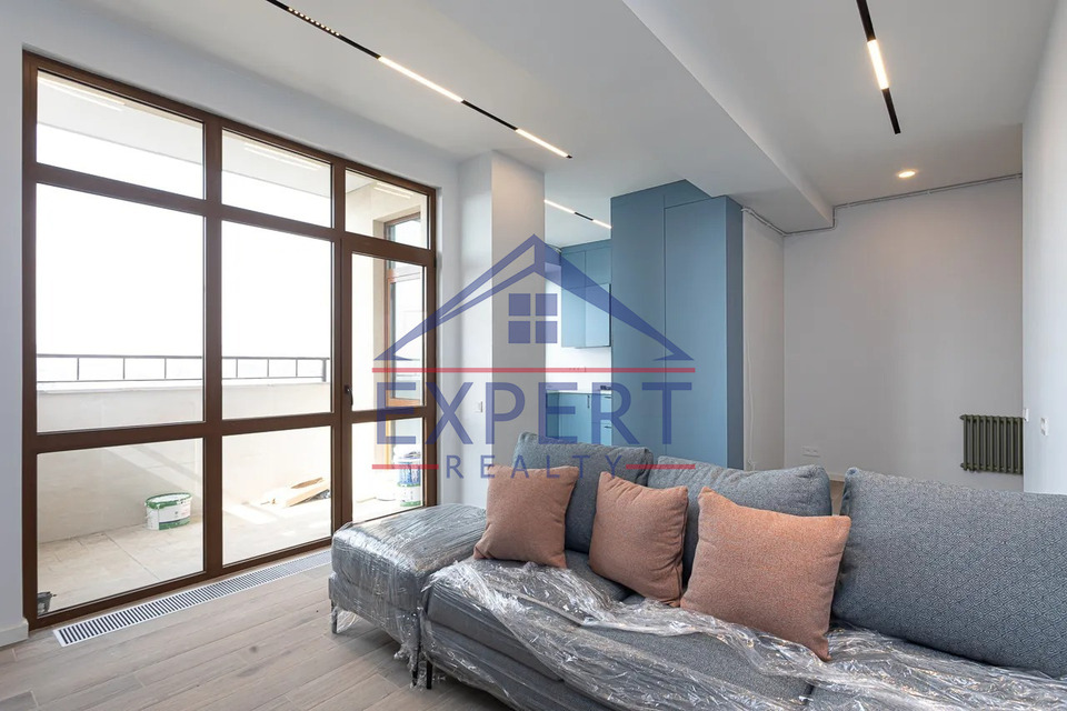 ԿԵՆՏՐՈՆ, ԱՐԳԻՇՏԻ ՓՈՂՈՑ, 3 ՍԵՆՅԱԿ