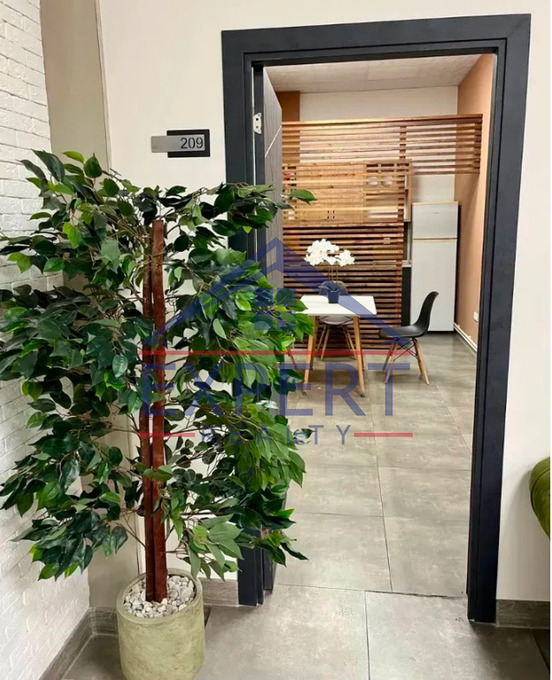 ԿԵՆՏՐՈՆ, ՔԱՋԱԶՆՈՒՆԻ ՓՈՂՈՑ, 220 ՔՄ