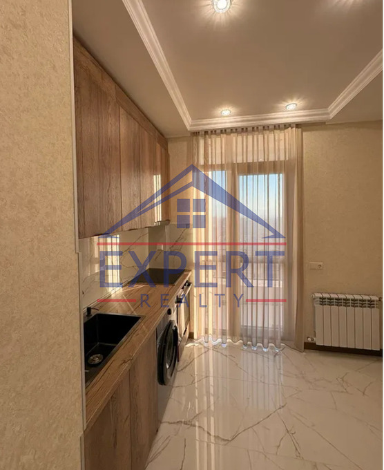 ԿԵՆՏՐՈՆ, ԱՐՇԱԿՈՒՆՅԱՑ ՊՈՂՈՏԱ, 2 ՍԵՆՅԱԿ