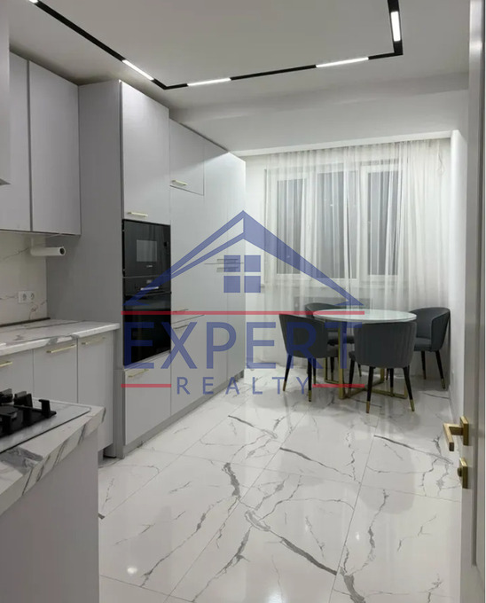 ԿԵՆՏՐՈՆ, ԱՄԻՐՅԱՆ ՓՈՂՈՑ, 3 ՍԵՆՅԱԿ