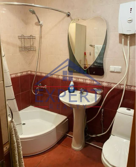 ԿԵՆՏՐՈՆ, ԱՐԳԻՇՏԻ ՓՈՂՈՑ    1 ՍԵՆՅԱԿ