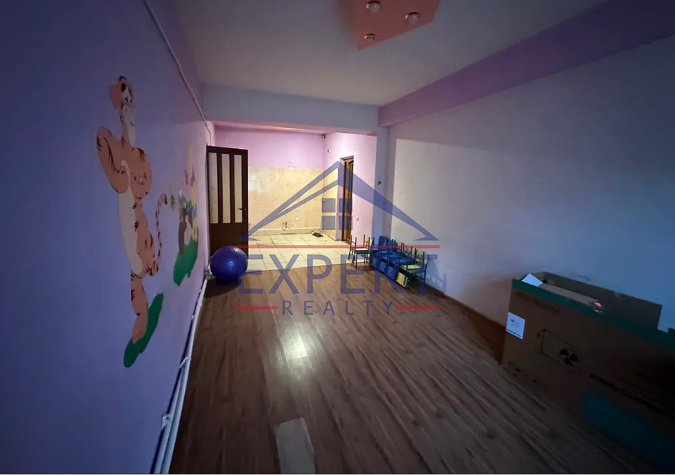 ԿԵՆՏՐՈՆ, ԼԵՌ ԿԱՄՍԱՐԻ ՓՈՂՈՑ, 150 ՔՄ