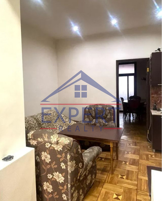 ԿԵՆՏՐՈՆ, ՊԱՐՈՆՅԱՆ ՓՈՂՈՑ  3 ՍԵՆՅԱԿ