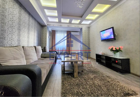 ԿԵՆՏՐՈՆ, ՀԻՆ ԵՐԵՎԱՆՑԻ ՓՈՂՈՑ, 2 ՍԵՆՅԱԿ