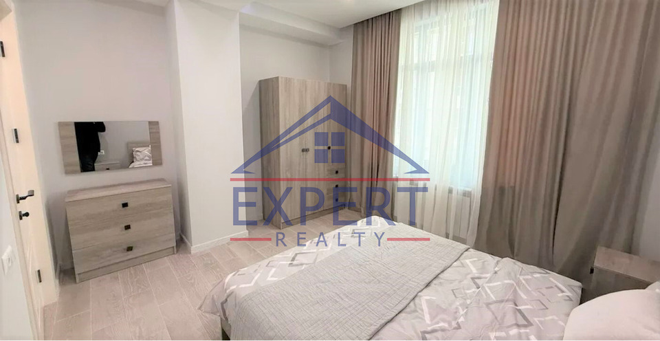 ԿԵՆՏՐՈՆ, ԱՐՇԱԿՈՒՆՅԱՆՑ ՊՈՂՈՏԱ, 2 ՍԵՆՅԱԿ