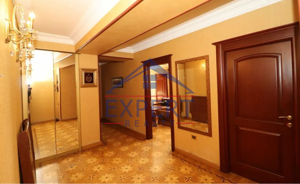 ԿԵՆՏՐՈՆ, ՊԱՐՈՆՅԱՆ ՓՈՂՈՑ, 4ՎԱՍԵՆՅԱԿ