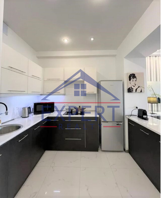 ԿԵՆՏՐՈՆ, ԾԻԾԵՌՆԱԿԱԲԵՐԴԻ ԽՃՈՒՂԻ 2ՍԵՆՅԱԿ