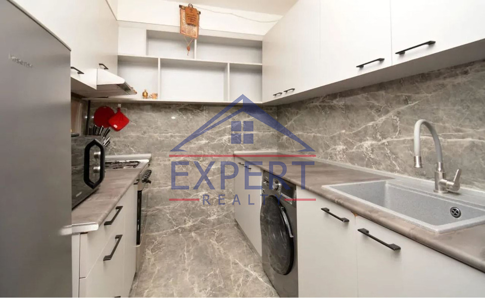 ԿԵՆՏՐՈՆ, ՀԻՆ ԵՐԵՎԱՆՑԻ ՓՈՂՈՑ, 3 ՍԵՆՅԱԿ