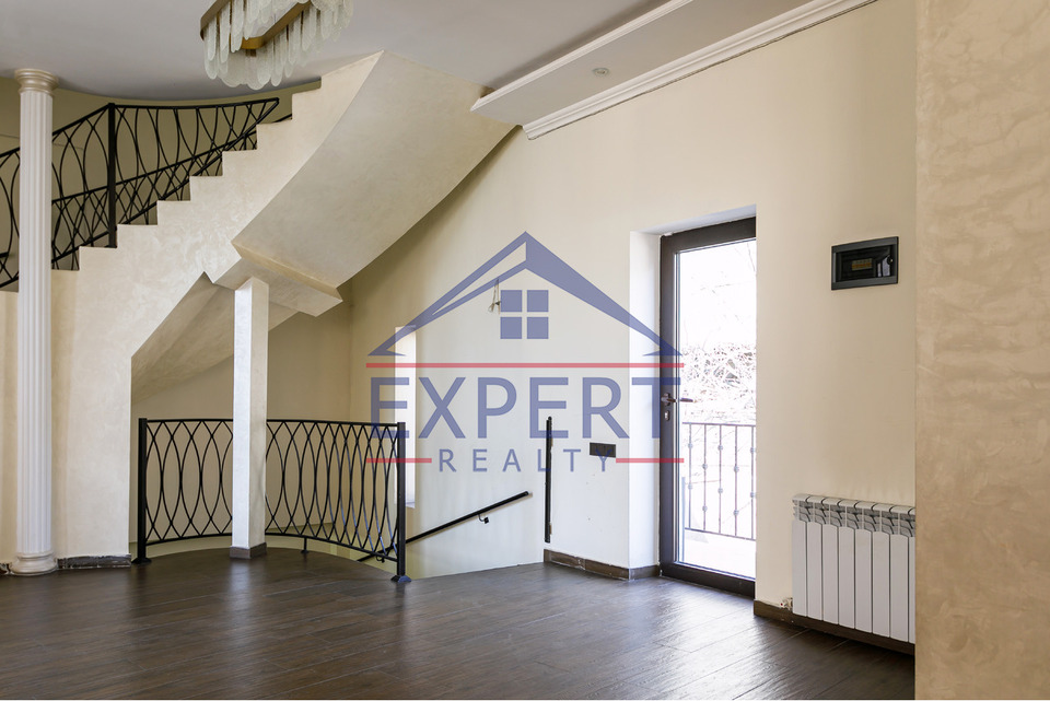 ԱՐԱԲԿԻՐ, ՀՐԱՉՅԱ ՔՈՉԱՐ ՓՈՂՈՑ, 360ՔՄ