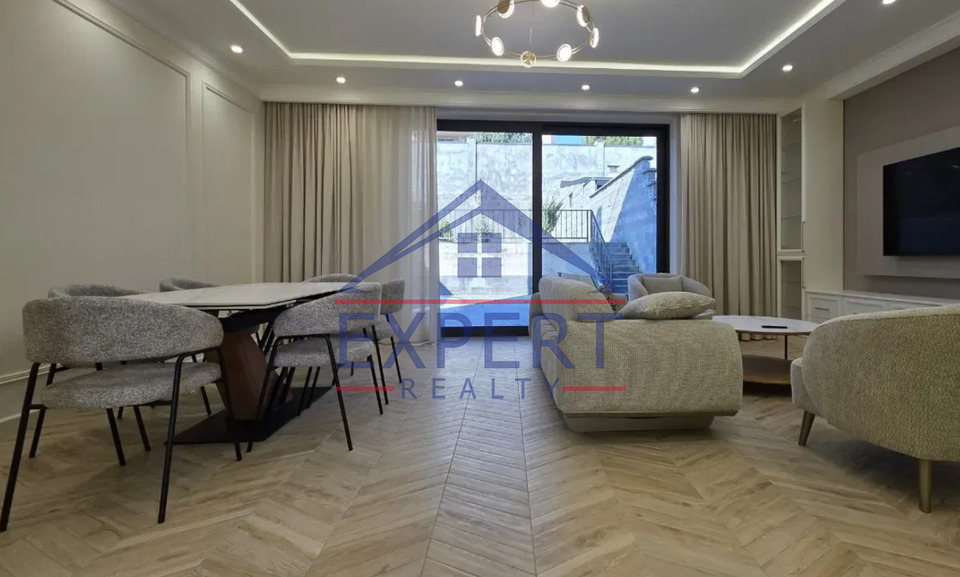 ԱՎԱՆ, ԱՃԱՌՅԱՆ ՓՈՂՈՑ, 5 ՍԵՆՅԱԿ