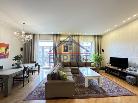 ԿԵՆՏՐՈՆ, ՊՈՒՇԿԻՆԻ ՓՈՂՈՑ, 3 ՍԵՆՅԱԿ