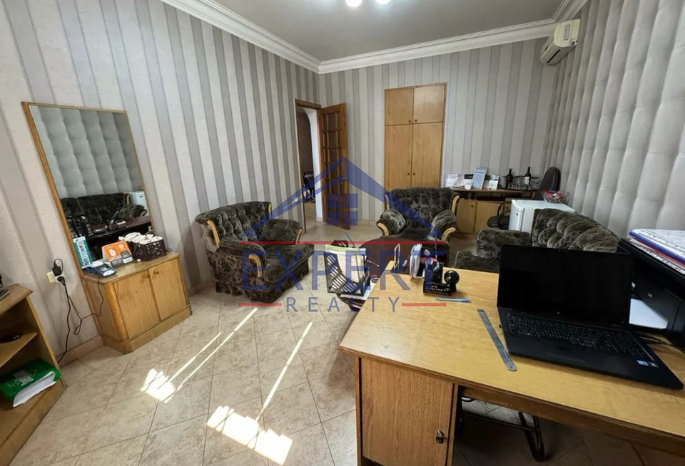 ԿԵՆՏՐՈՆ,ԲԱՂՐԱՄՅԱՆ ՊՈՂՈՏԱ 160ՔՄ