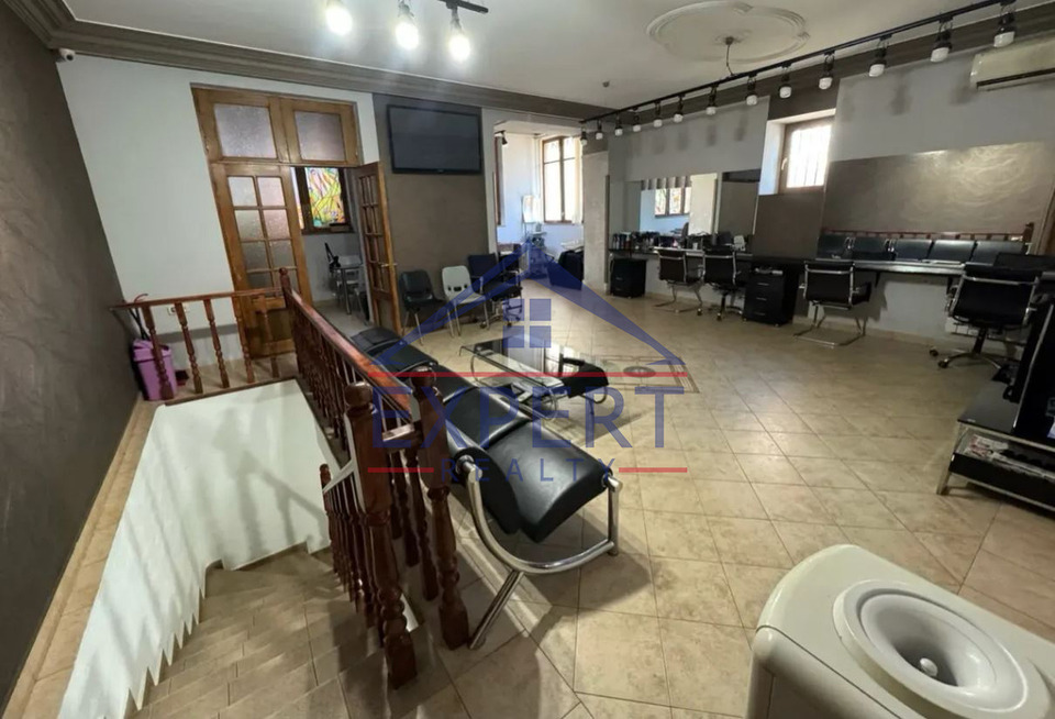 ԿԵՆՏՐՈՆ,ԲԱՂՐԱՄՅԱՆ ՊՈՂՈՏԱ 160ՔՄ