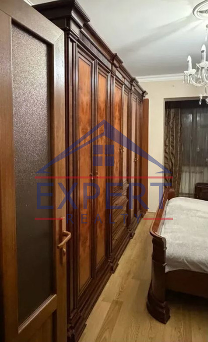 ԴԱՎԹԱՇԵՆ, 1 ԹԱՂԱՄԱՍ, 3 ՍԵՆՅԱԿ