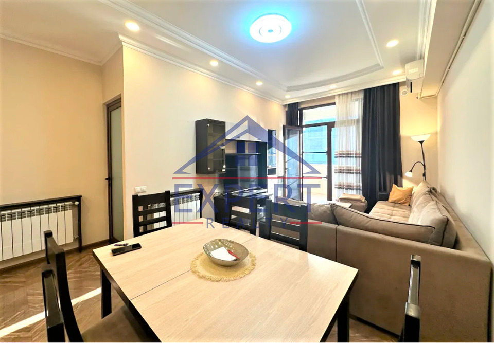 ԿԵՆՏՐՈՆ, ԵԿՄԱԼՅԱՆ ՓՈՂՈՑ, 3 ՍԵՆՅԱԿ