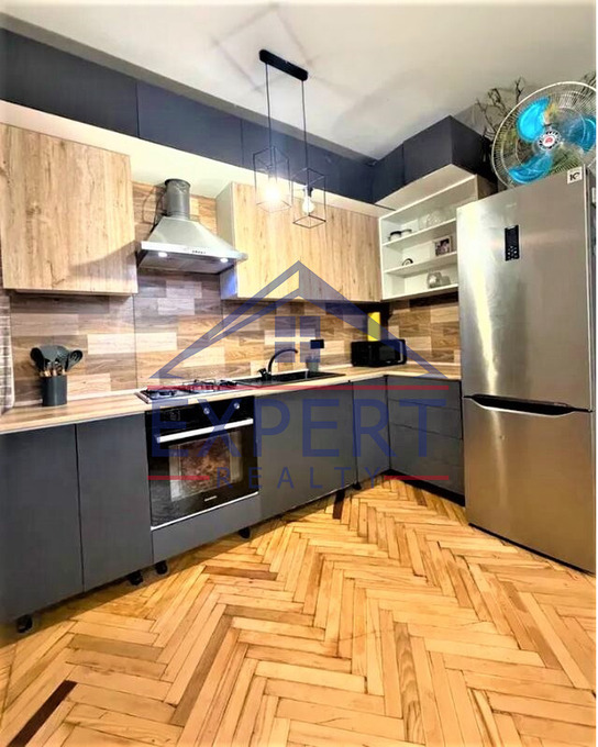 ԷՐԵԲՈՒՆԻ, ԷՐԵԲՈՒՆՈՒ ՓՈՂՈՑ, 2 ՍԵՆՅԱԿ