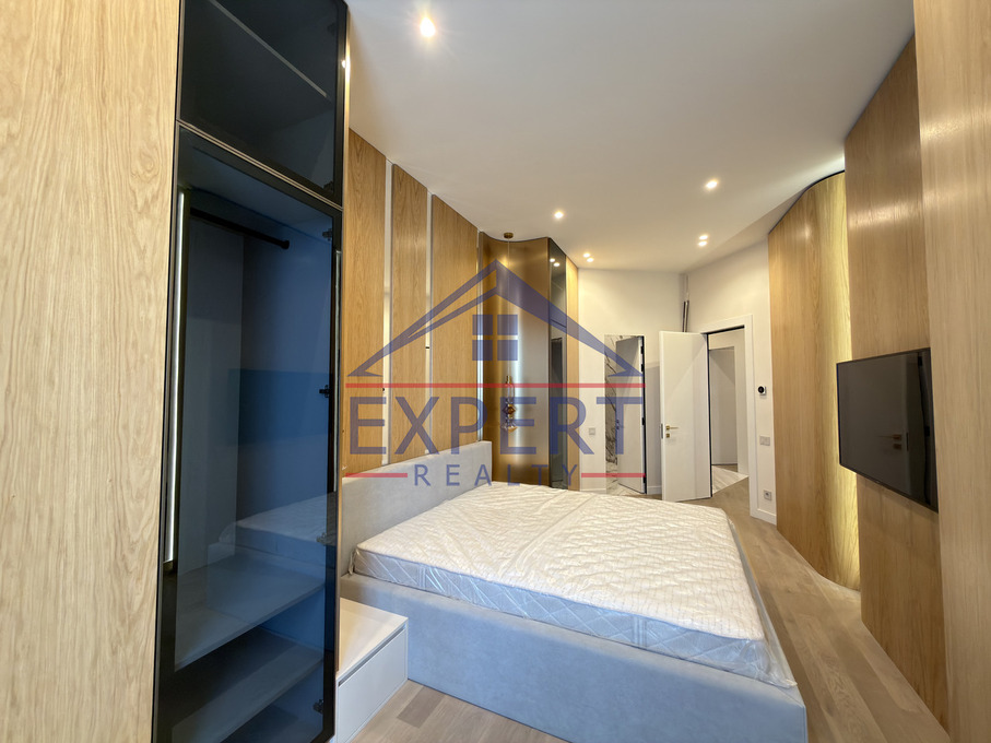 ՆՈՐՔ ՄԱՐԱՇ, Գ․ ՀՈՎՍԵՓՅԱՆ ՓՈՂՈՑ, 3 ՍԵՆՅԱԿ