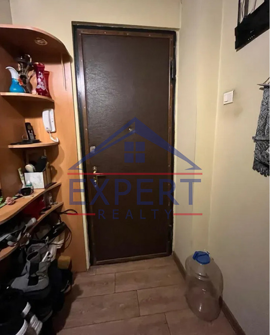 ԱՐԱԲԿԻՐ, ԿԻԵՎՅԱՆ ՓՈՂՈՑ, 3 ՍԵՆՅԱԿ