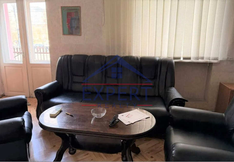 ԿԵՆՏՐՈՆ, ՍԱՅԱԹ-ՆՈՎԱ ՓՈՂՈՑ, 65ՔՄ