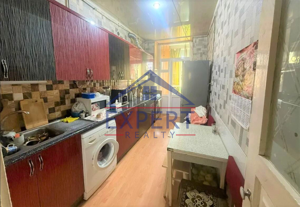 ԿԵՆՏՐՈՆ, ՏԻԳՐԱՆ ՄԵԾ ՊՈՂՈՏԱ, 3 ՍԵՆՅԱԿ