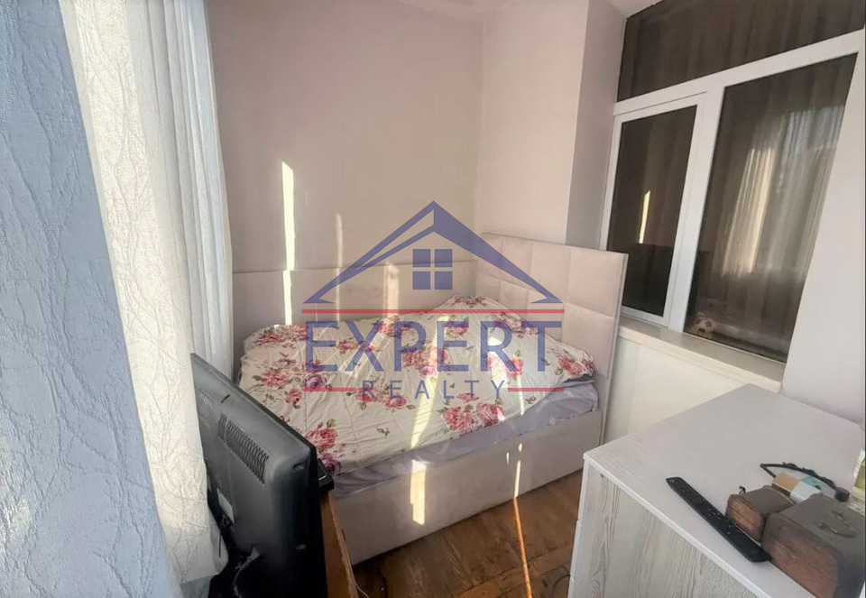 ԿԵՆՏՐՈՆ, ՏԻԳՐԱՆ ՄԵԾ ՊՈՂՈՏԱ, 3 ՍԵՆՅԱԿ