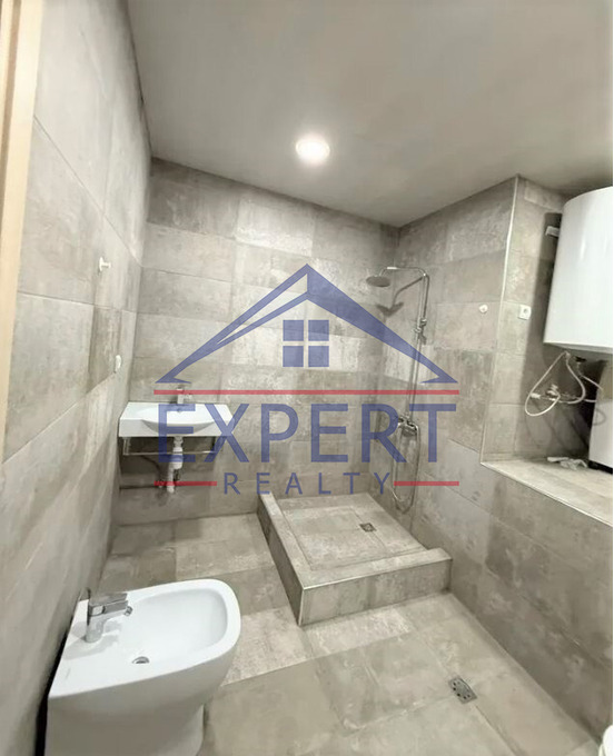 ԿԵՆՏՐՈՆ,ԴԵՂԱՏԱՆ ՓՈՂՈՑ 2 ՍԵՆՅԱԿ